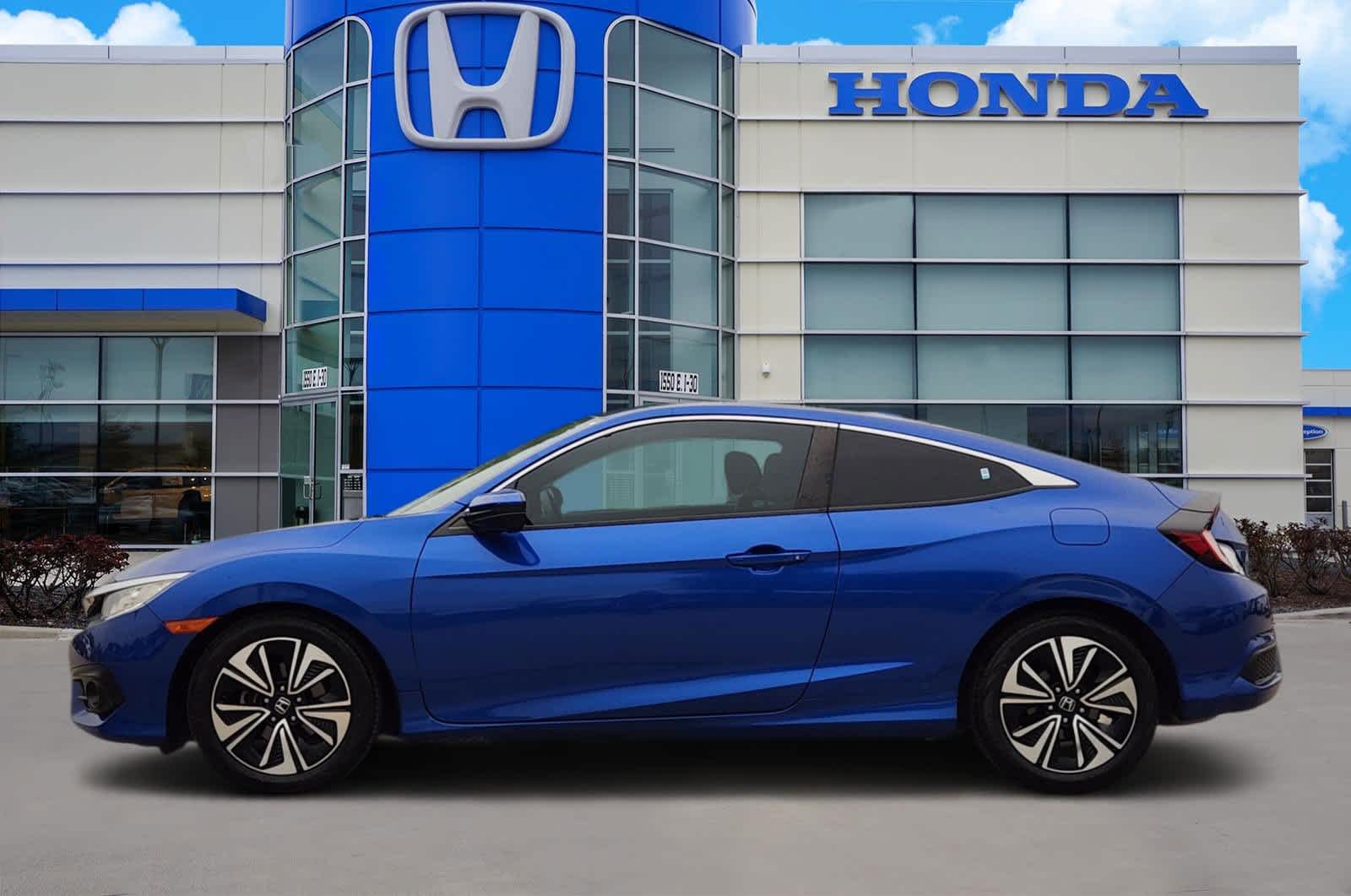 Thumbnail: 2018 Honda Civic - 3