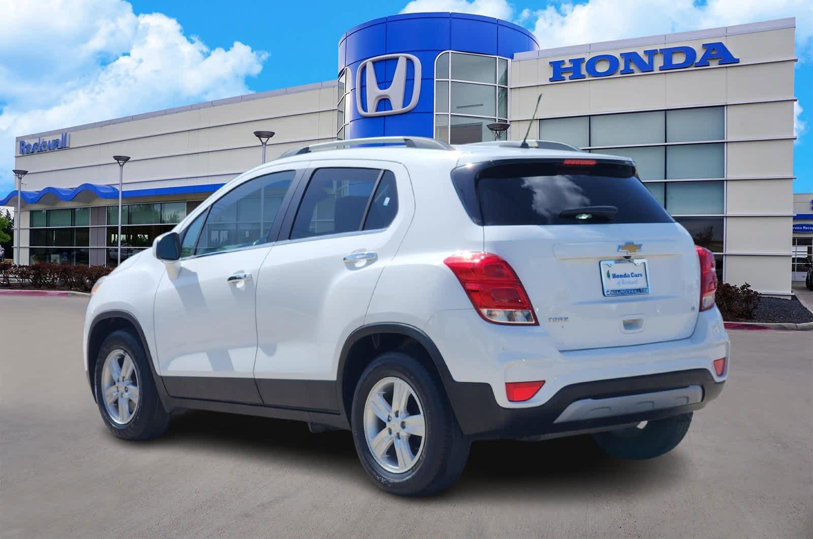 Thumbnail: 2020 Chevrolet Trax - 4