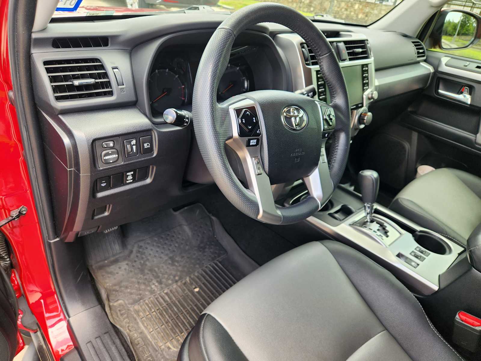 Thumbnail: 2021 Toyota 4Runner - 8