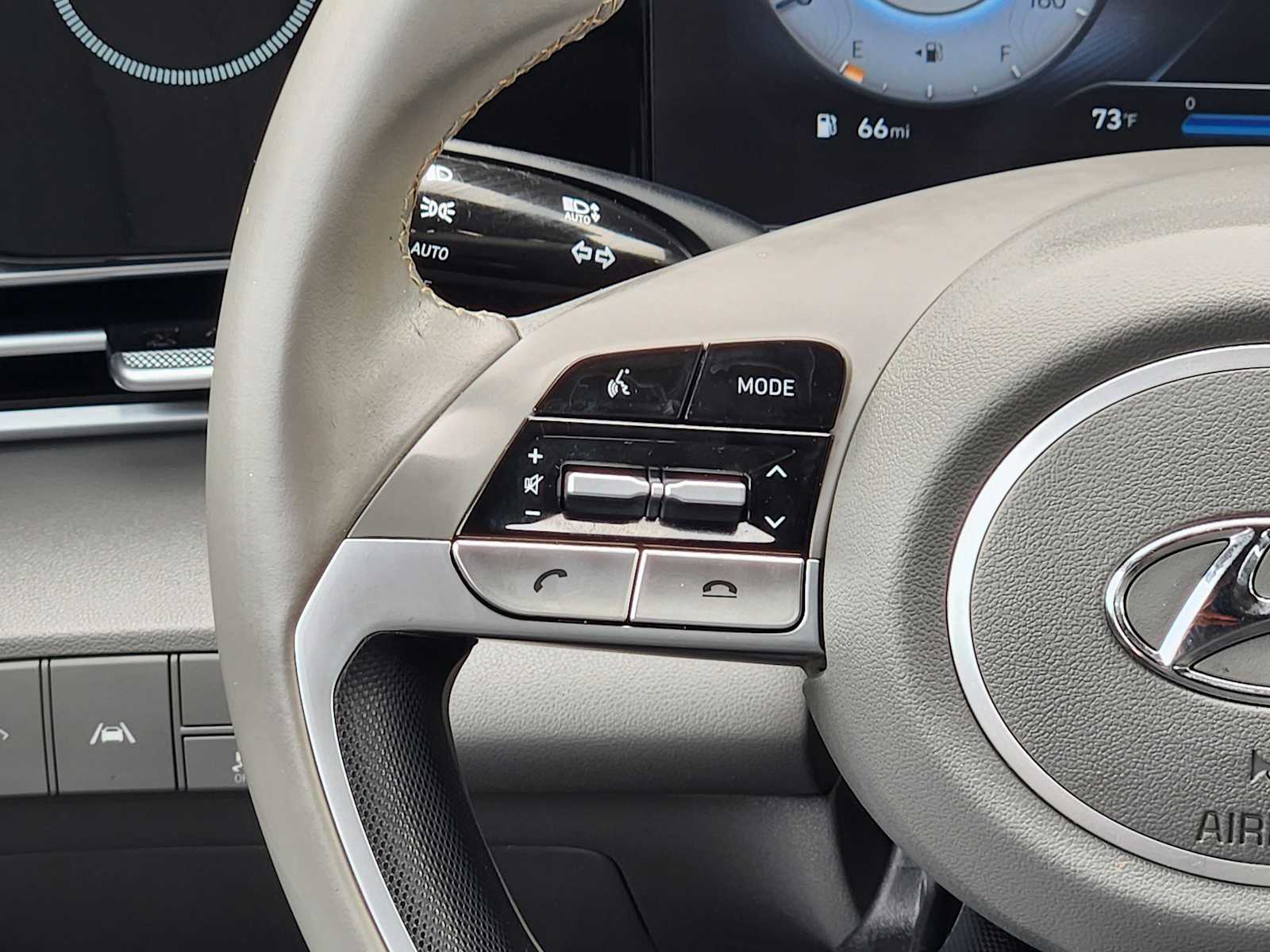 Thumbnail: 2023 Hyundai Elantra - 31