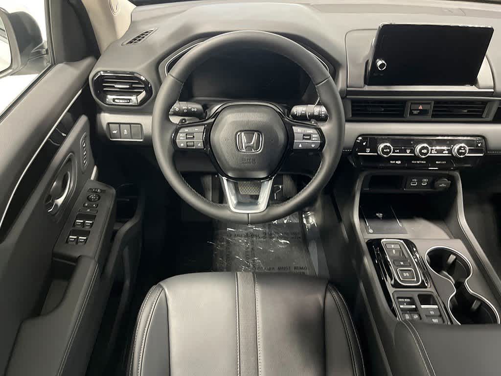 Thumbnail: 2025 Honda Pilot - 26