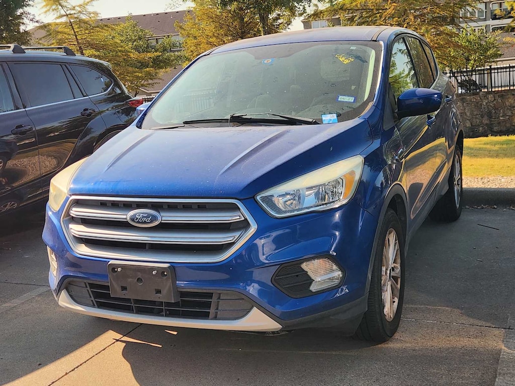 Used 2017 Ford Escape SE SUV