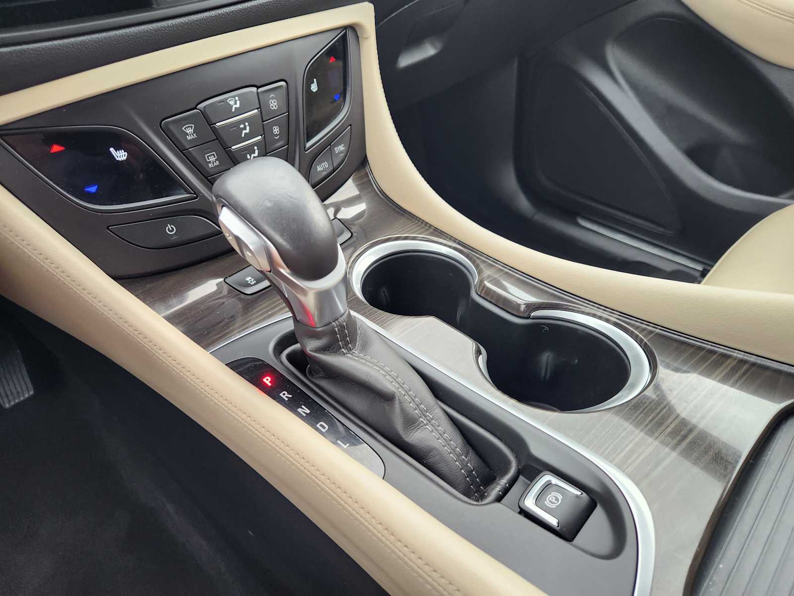 Thumbnail: 2019 Buick Envision - 17