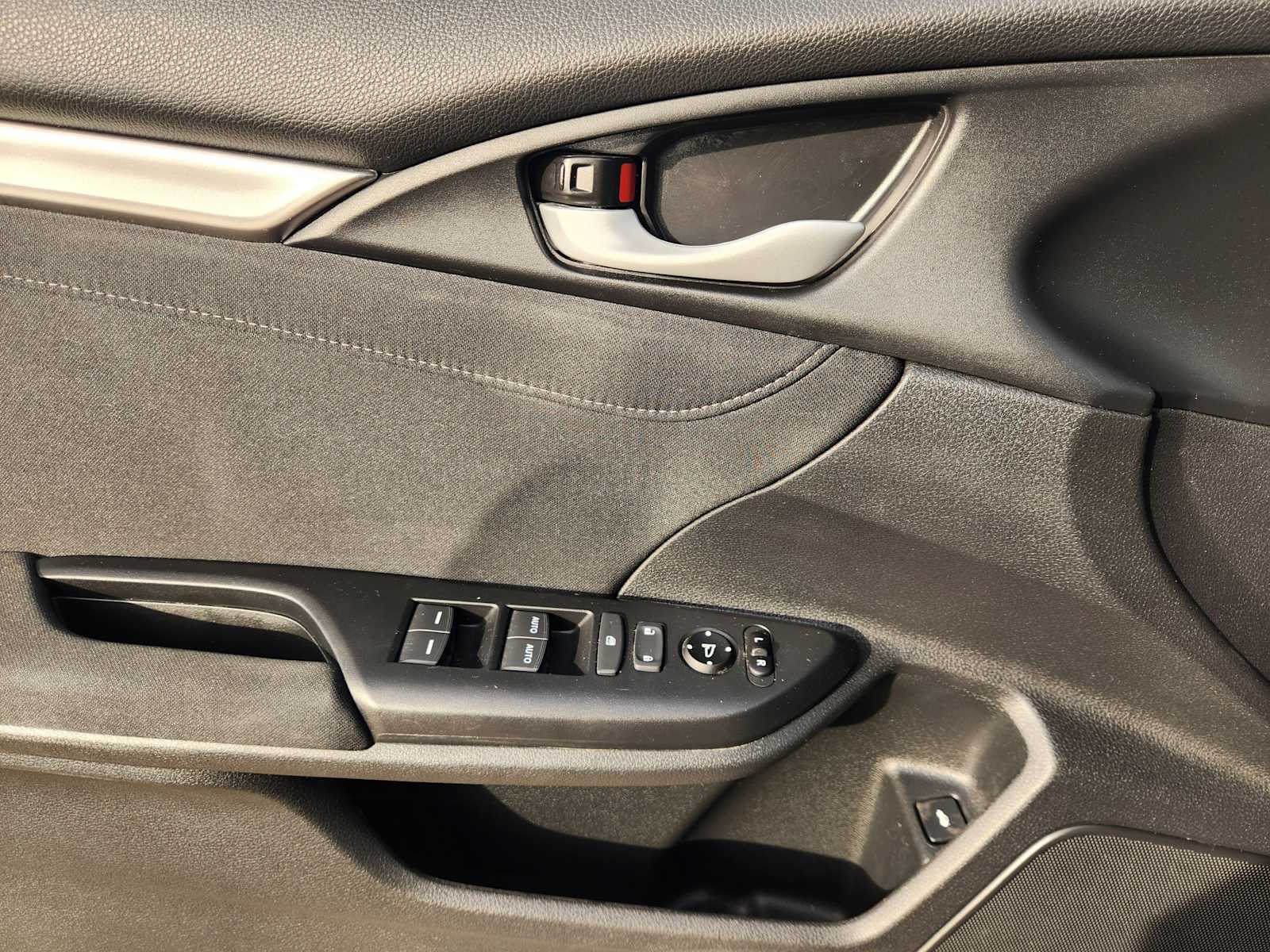 Thumbnail: 2020 Honda Civic - 29