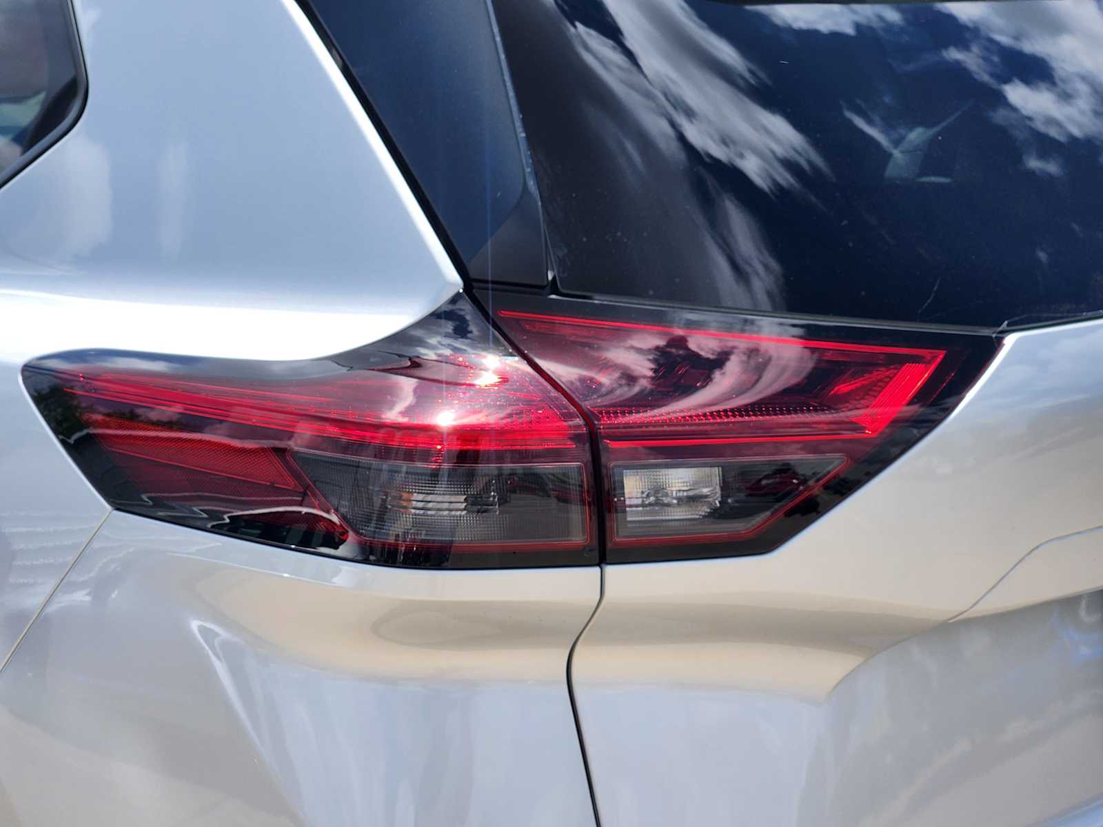 Thumbnail: 2025 Nissan Rogue - 12