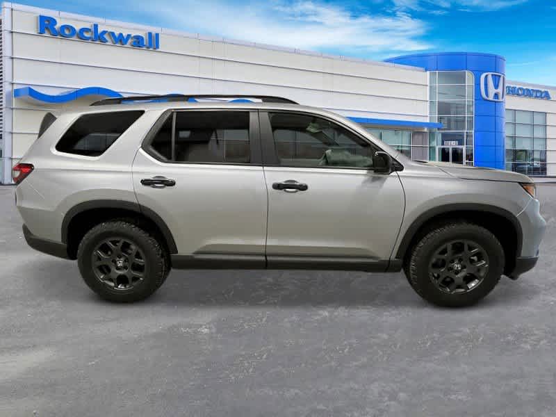 Thumbnail: 2025 Honda Pilot - 8