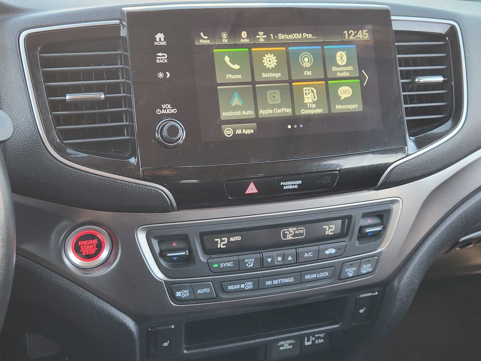 Thumbnail: 2019 Honda Pilot - 17