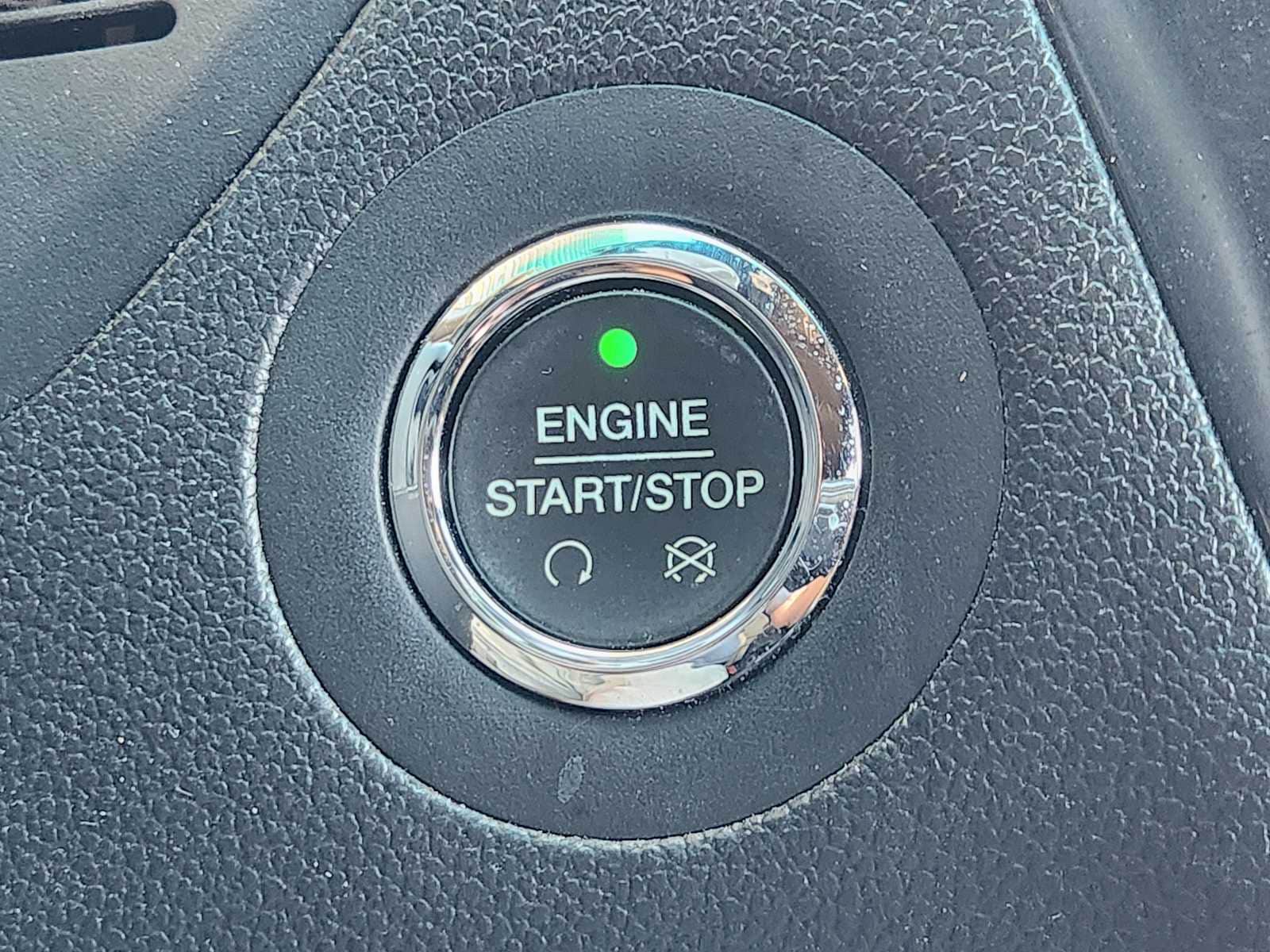 Thumbnail: 2017 Ford Explorer - 26