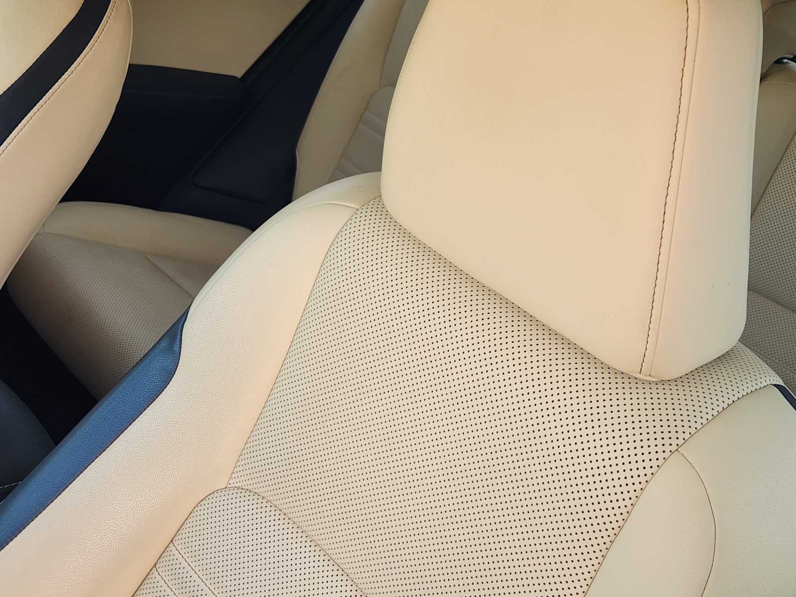 Thumbnail: 2015 Lexus NX - 23