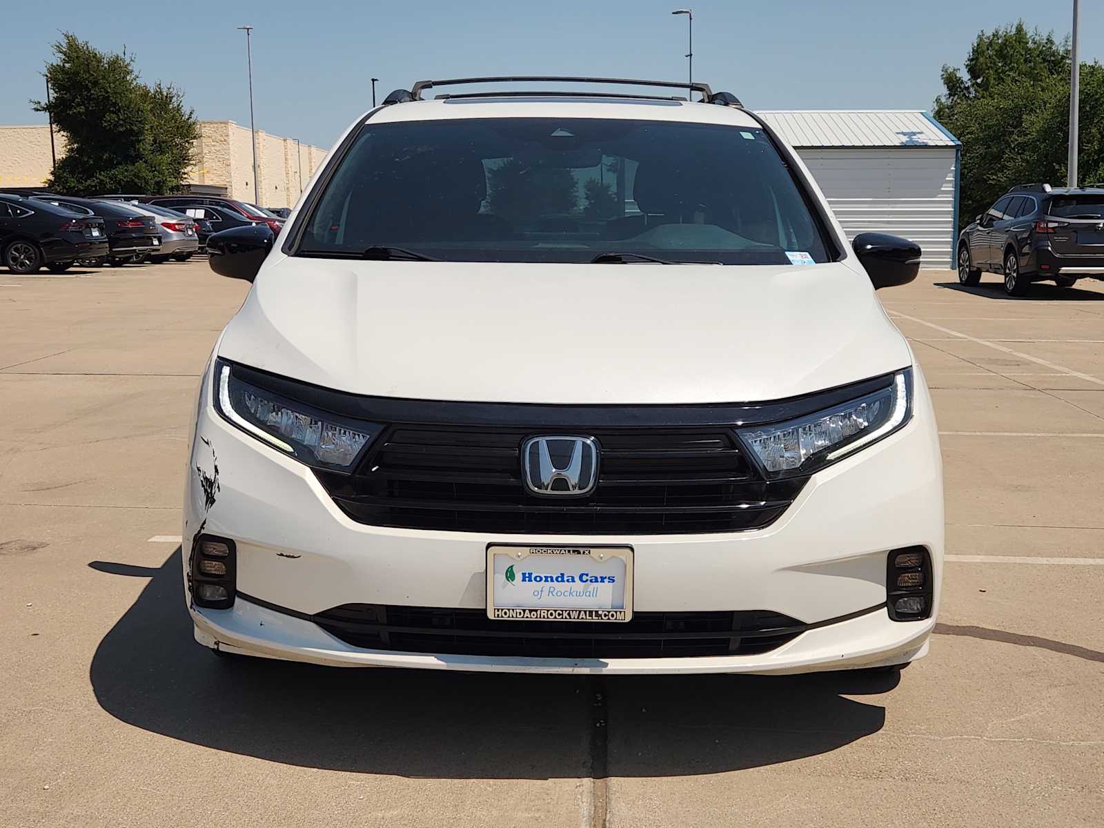 2023 Honda Odyssey Sport photo 2