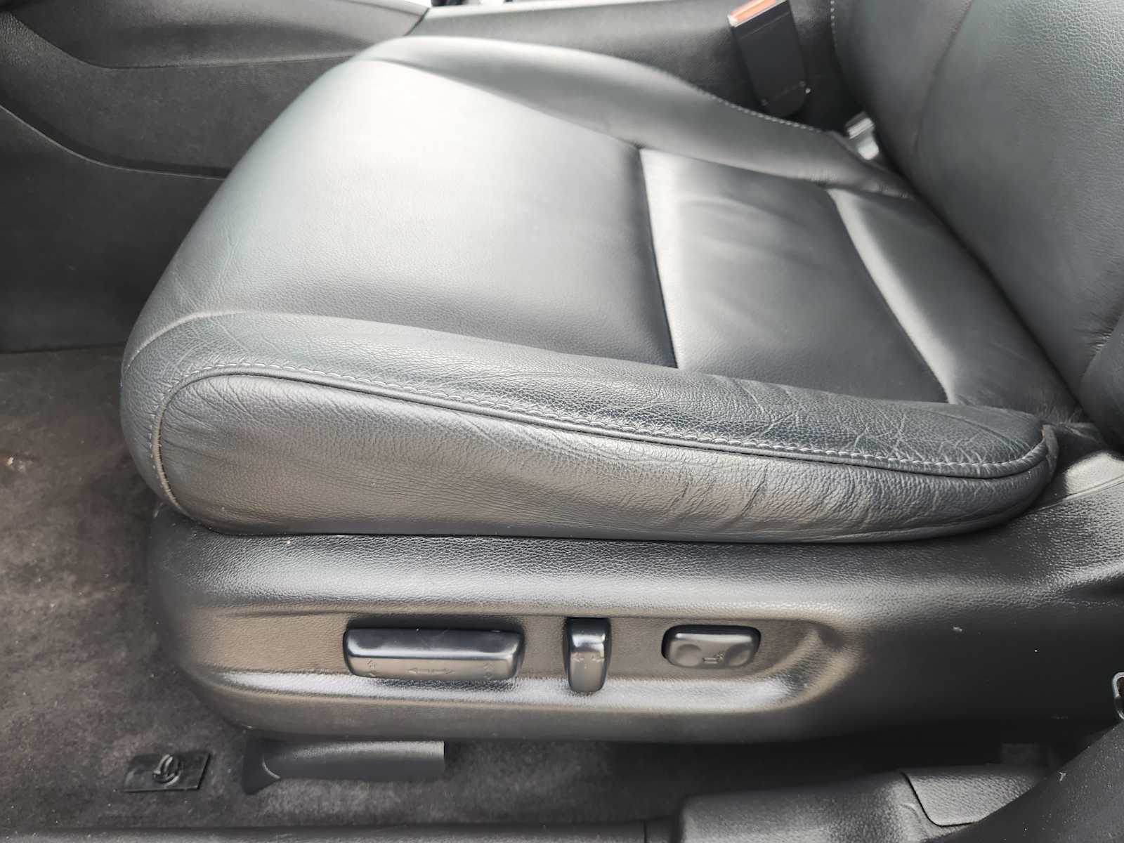 Thumbnail: 2022 Honda Pilot - 31