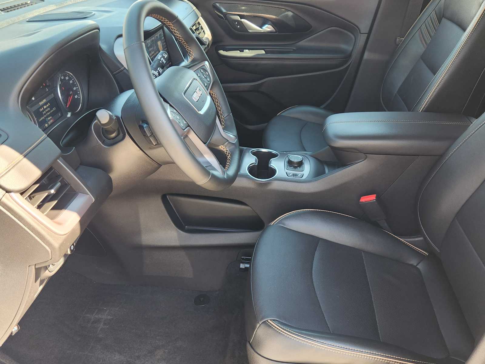 Thumbnail: 2024 GMC Terrain - 11