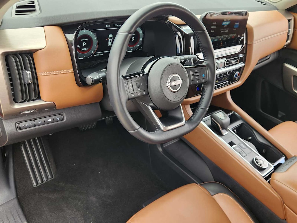 Used 2024 Nissan Pathfinder Platinum SUV