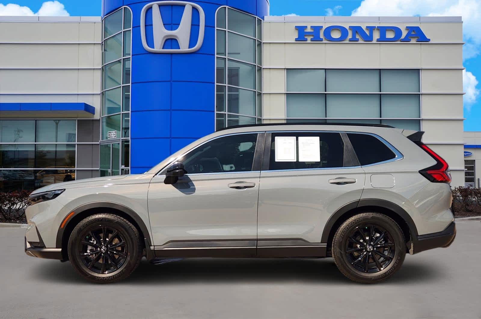 2025 Honda CR-V Hybrid Sport-L photo 3