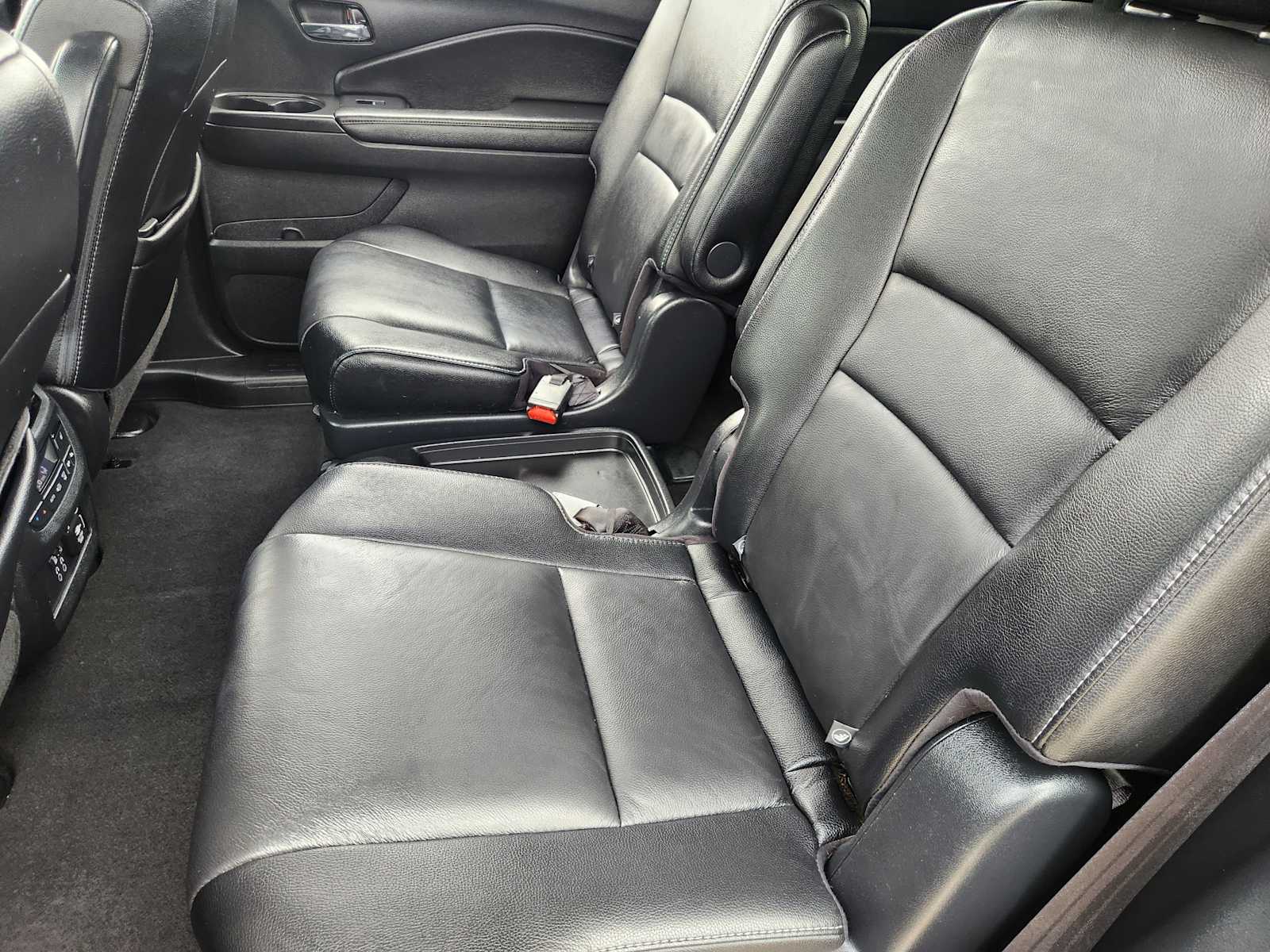 Thumbnail: 2022 Honda Pilot - 13