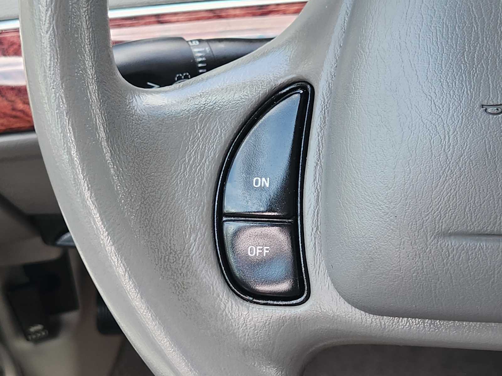 Thumbnail: 2000 Mercury Grand Marquis - 32