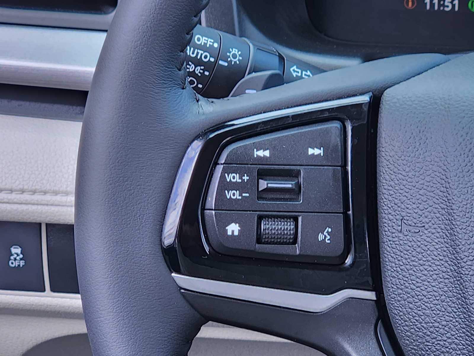 Thumbnail: 2026 Honda Odyssey - 33