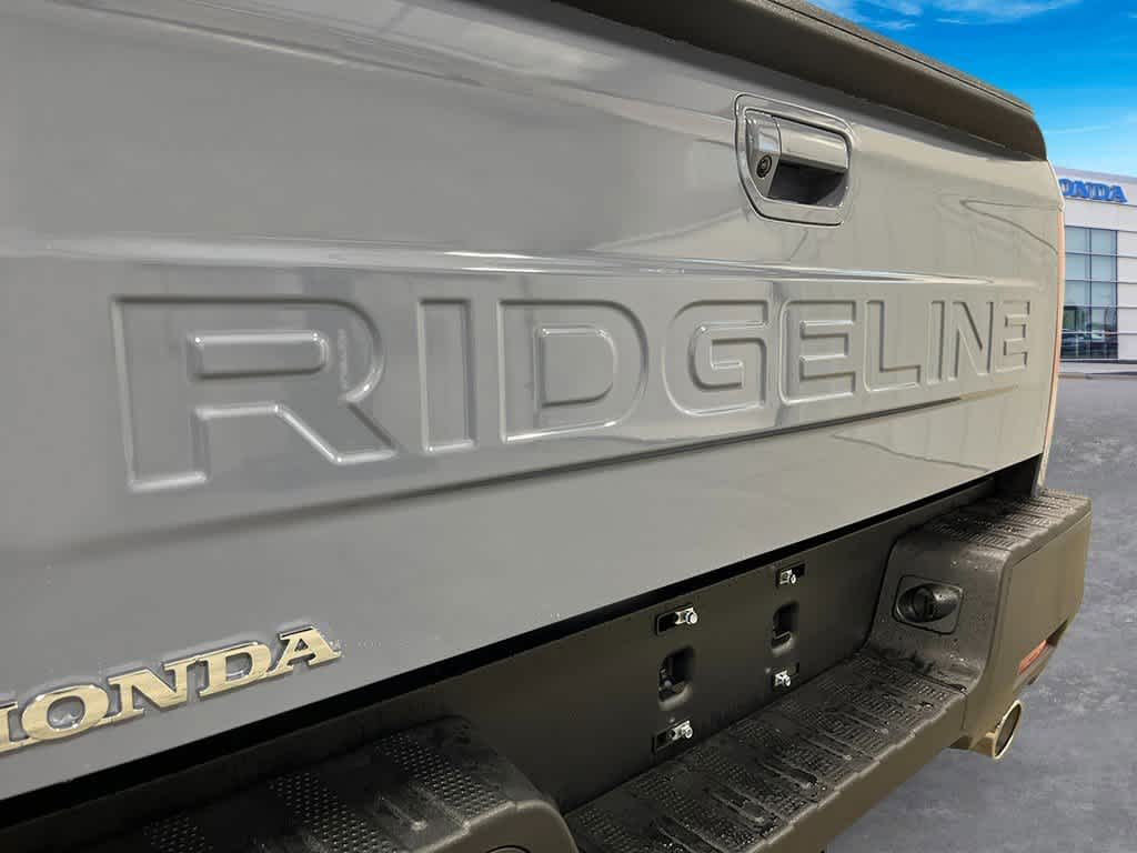 Thumbnail: 2025 Honda Ridgeline - 6