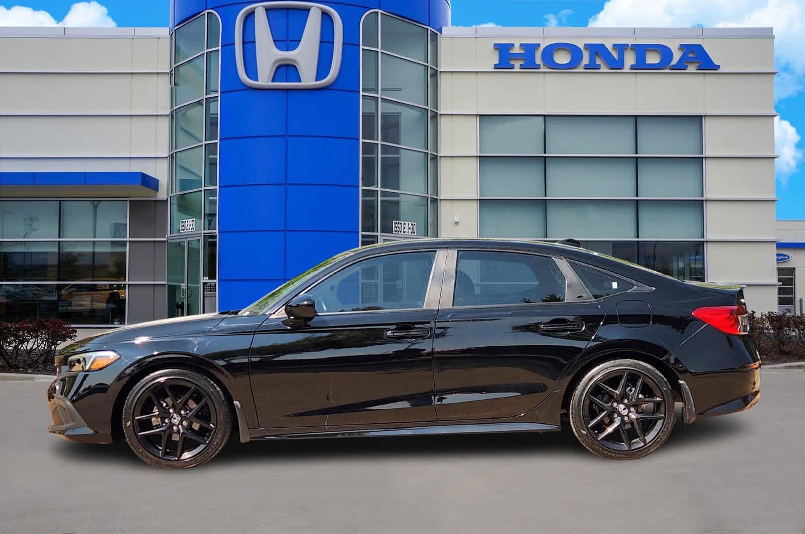 Thumbnail: 2023 Honda Civic - 3