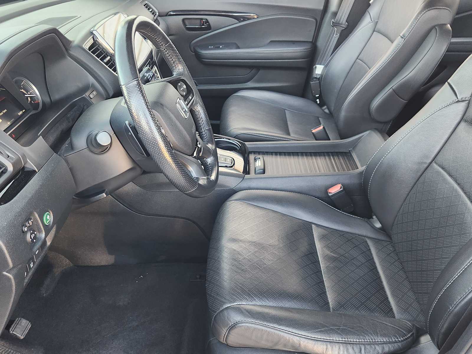 Thumbnail: 2023 Honda Passport - 11