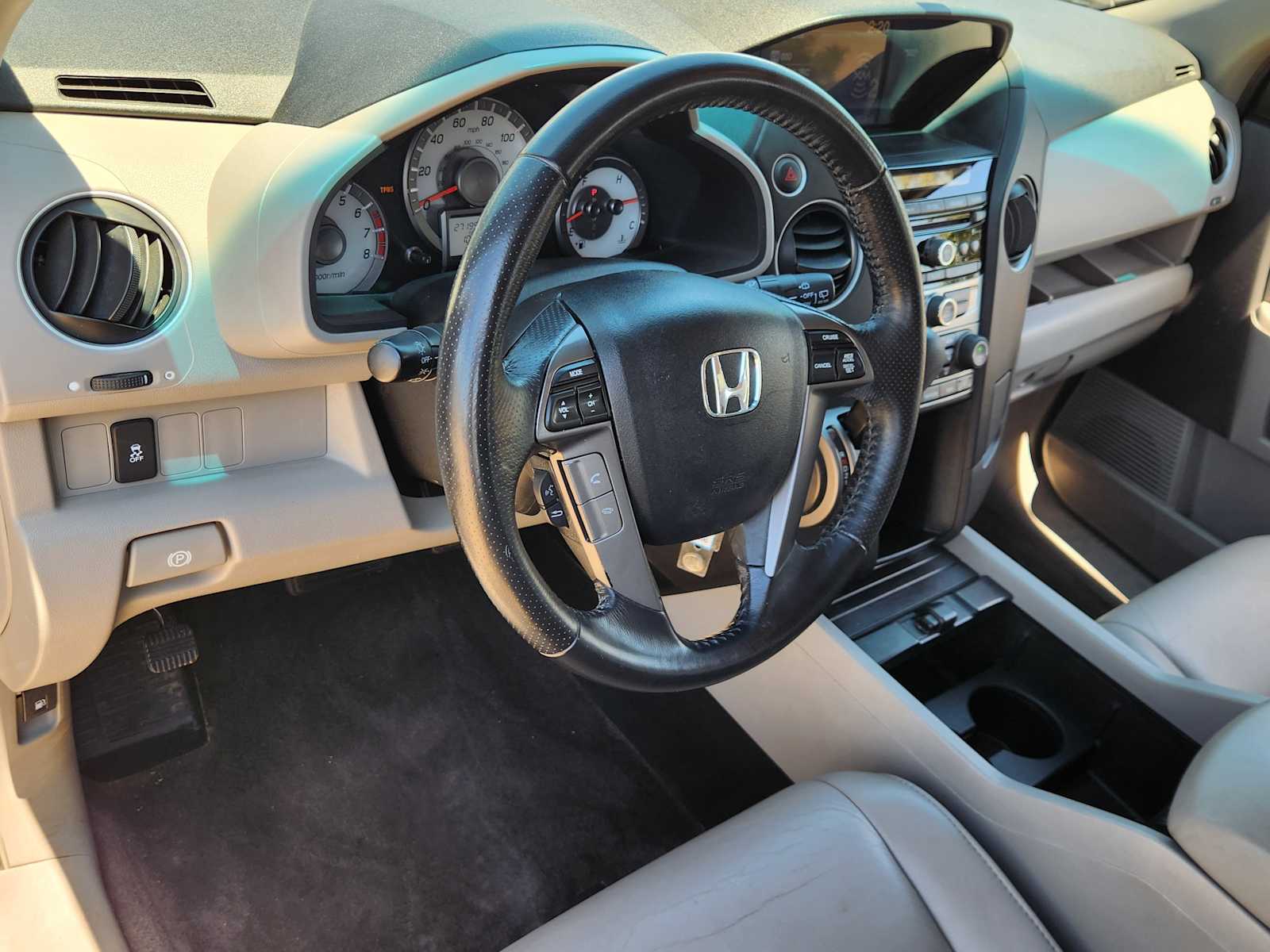 Thumbnail: 2012 Honda Pilot - 2