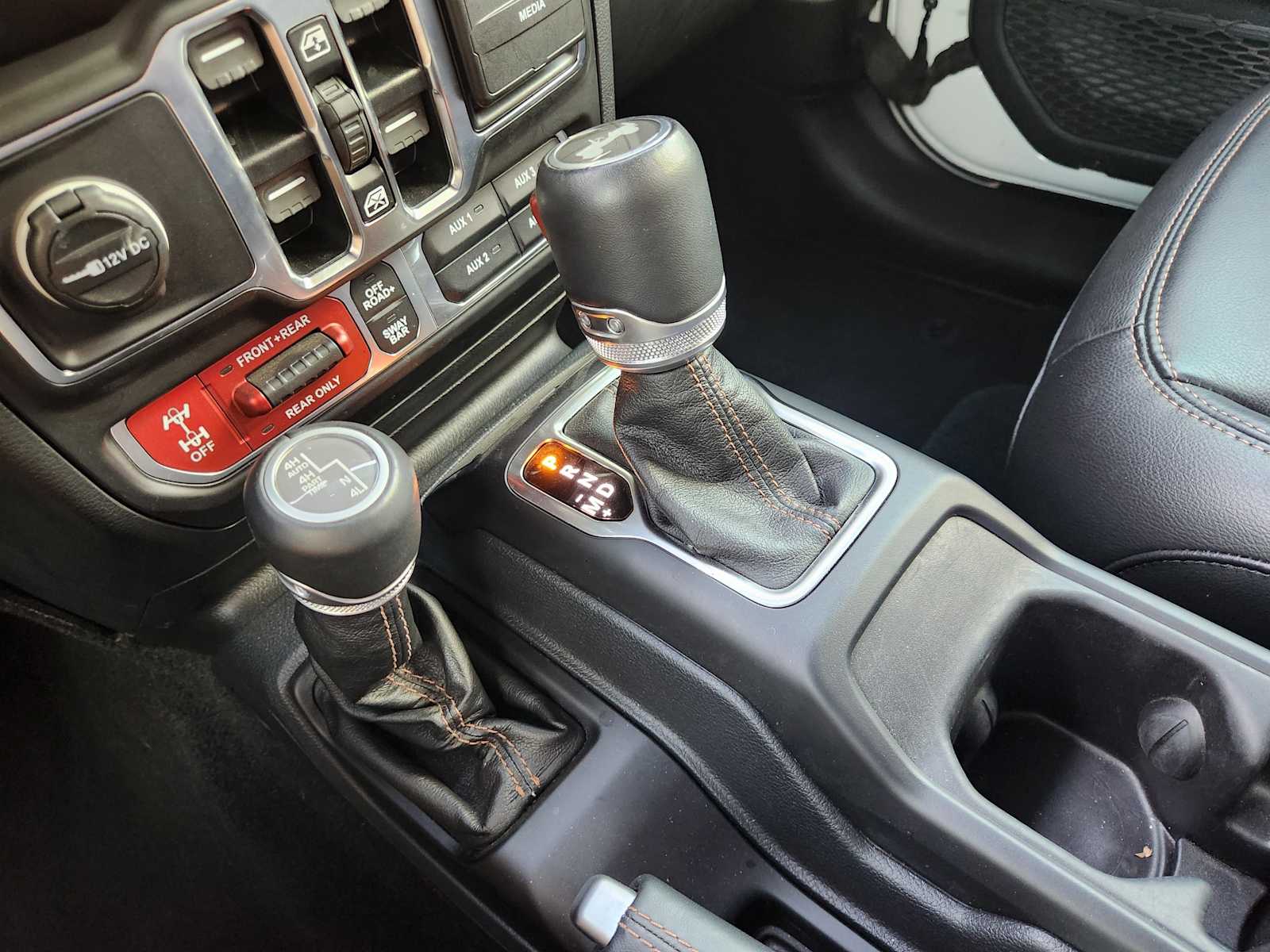 Thumbnail: 2021 Jeep Wrangler - 17