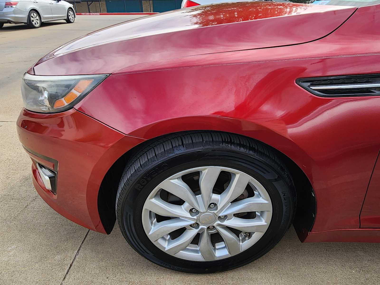 Thumbnail: 2015 Kia Optima - 11