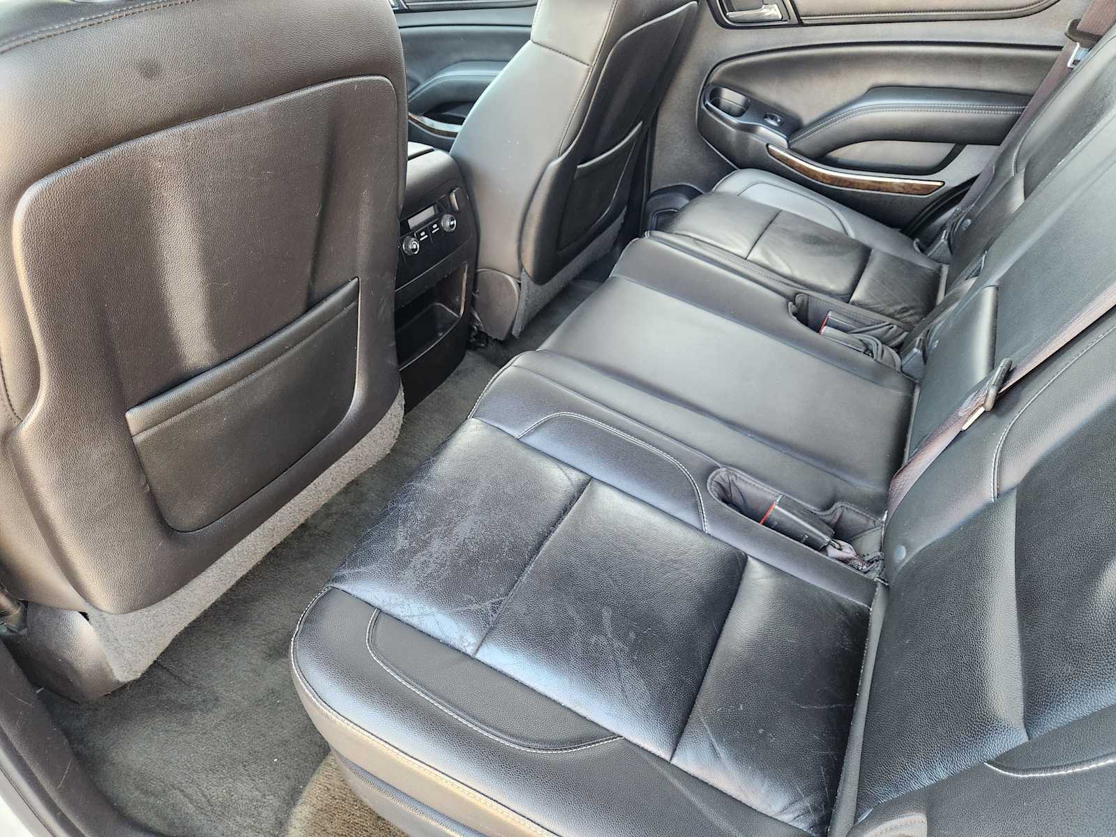 Thumbnail: 2015 Chevrolet Tahoe - 12