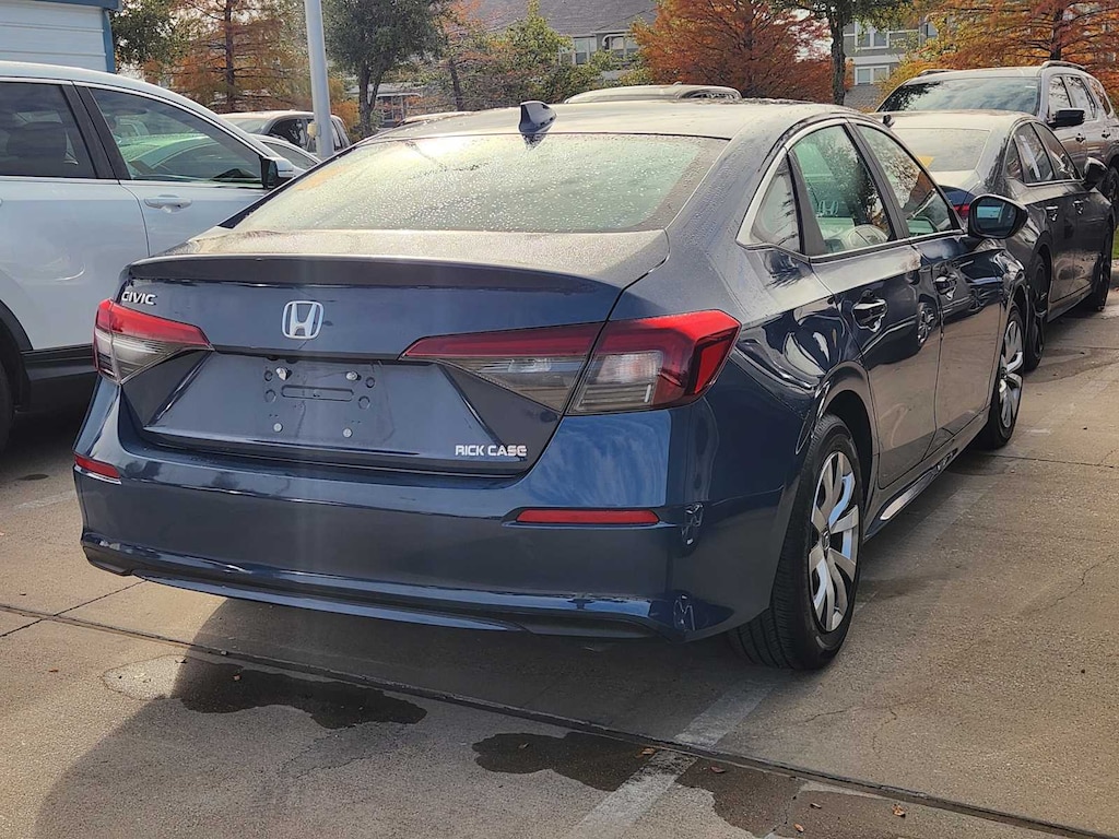 Used 2025 Honda Civic LX Sedan