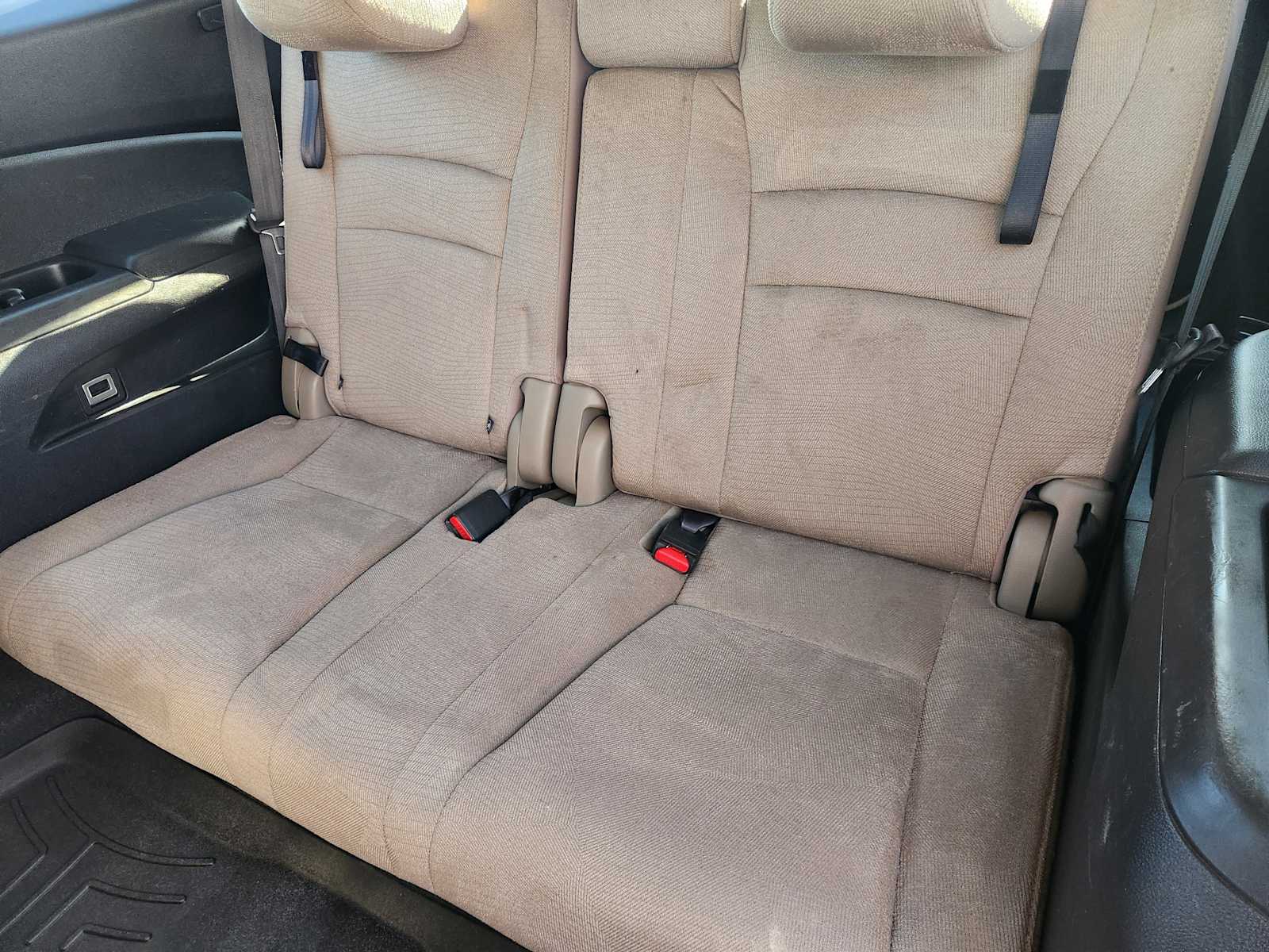 Thumbnail: 2017 Honda Pilot - 14