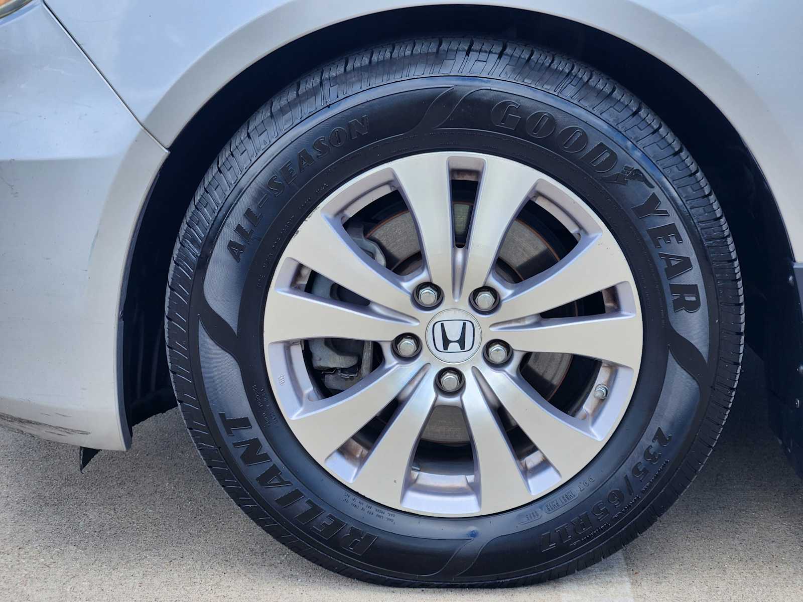 Thumbnail: 2014 Honda Odyssey - 23