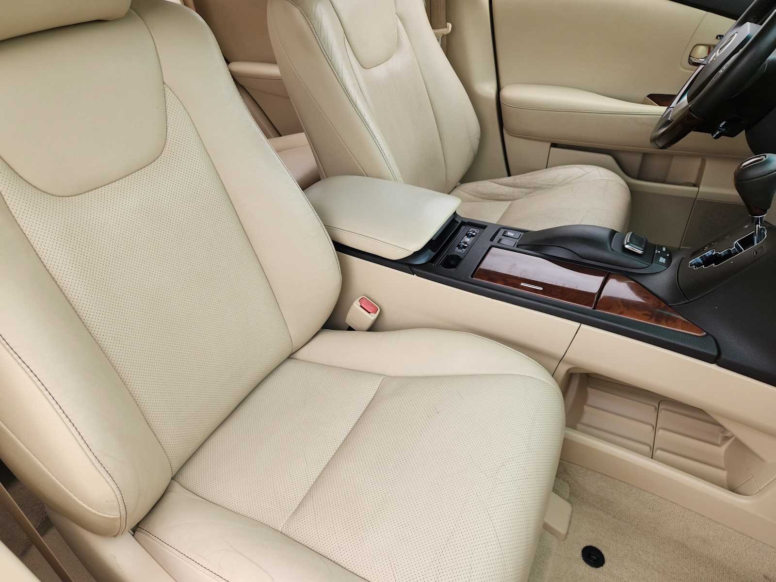 Thumbnail: 2015 Lexus RX - 13
