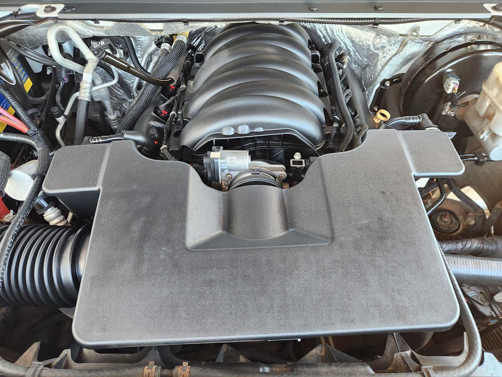 Thumbnail: 2015 Chevrolet Tahoe - 9