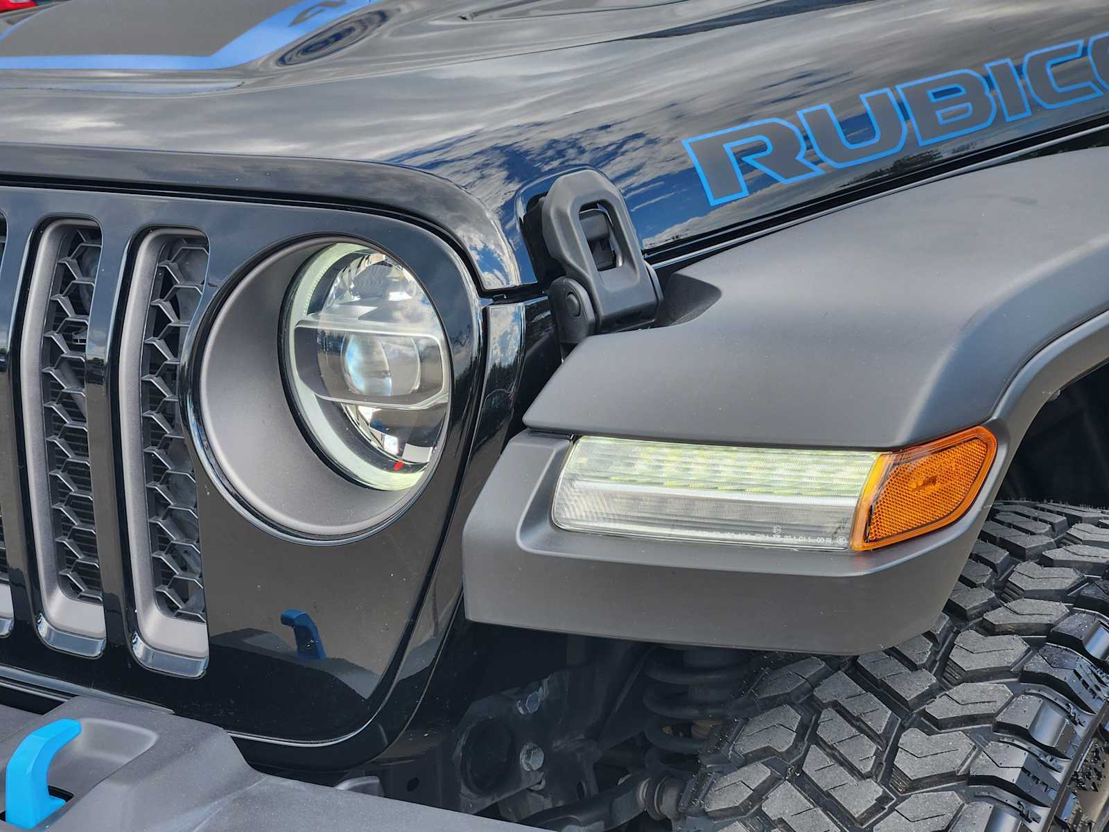 Thumbnail: 2022 Jeep Wrangler - 23