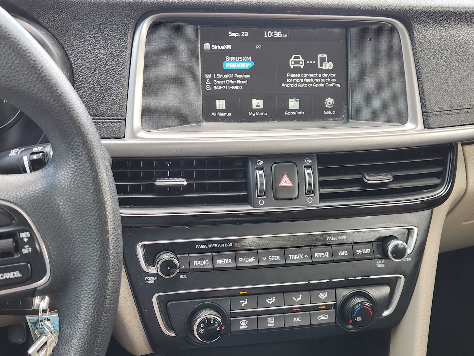 Thumbnail: 2018 Kia Optima - 16