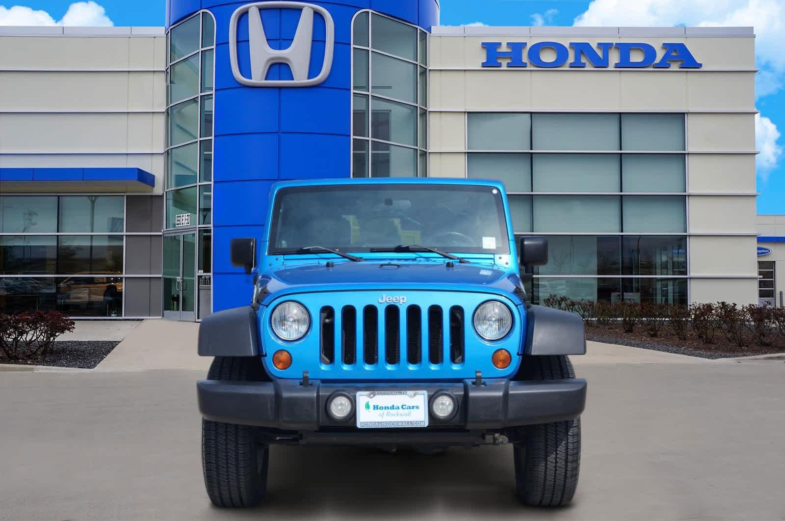 Thumbnail: 2010 Jeep Wrangler - 6