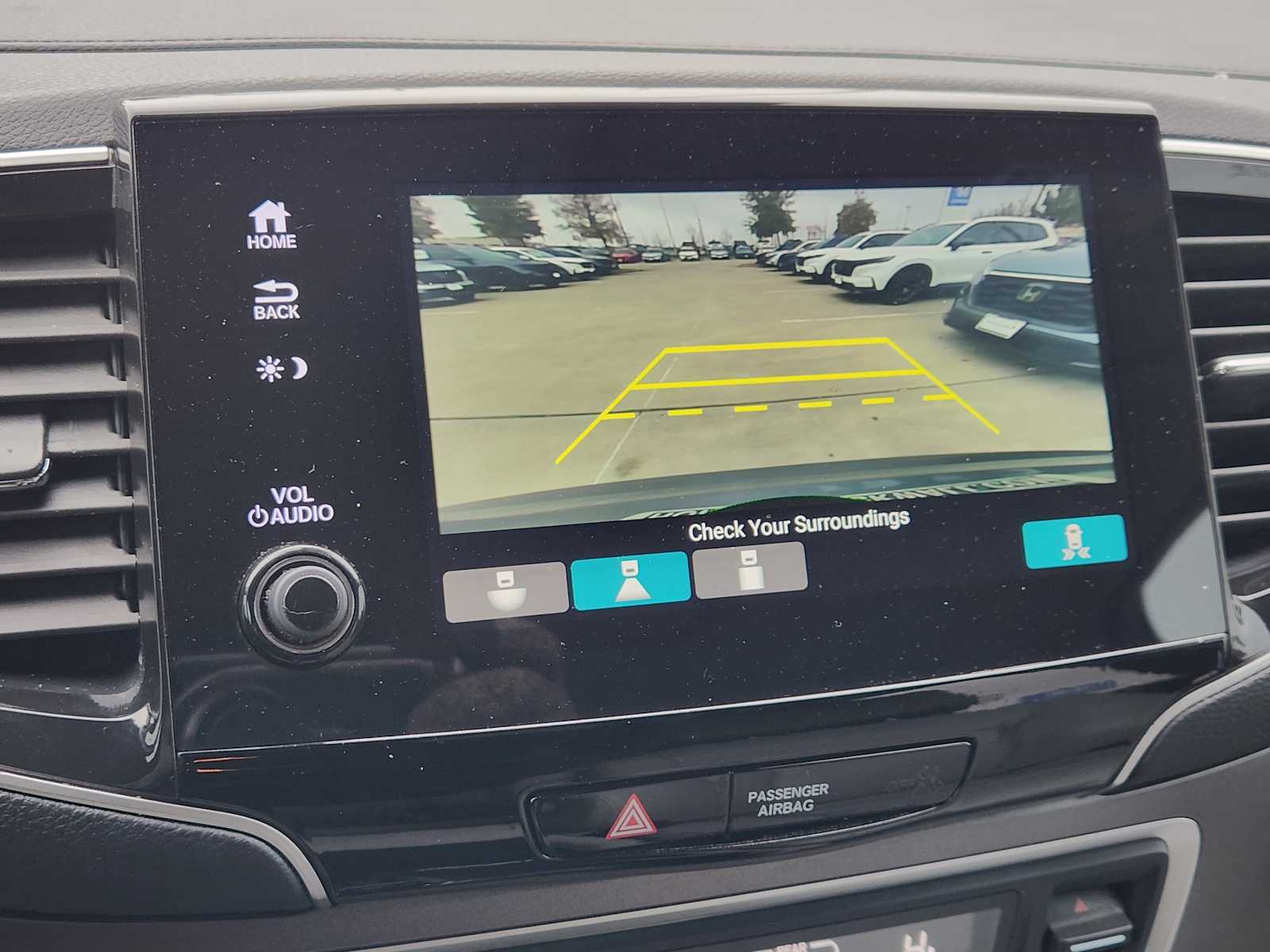 Thumbnail: 2021 Honda Pilot - 26