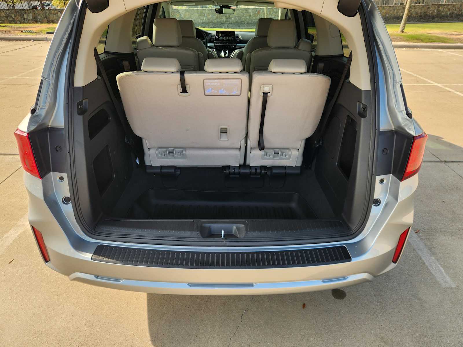 Thumbnail: 2026 Honda Odyssey - 20