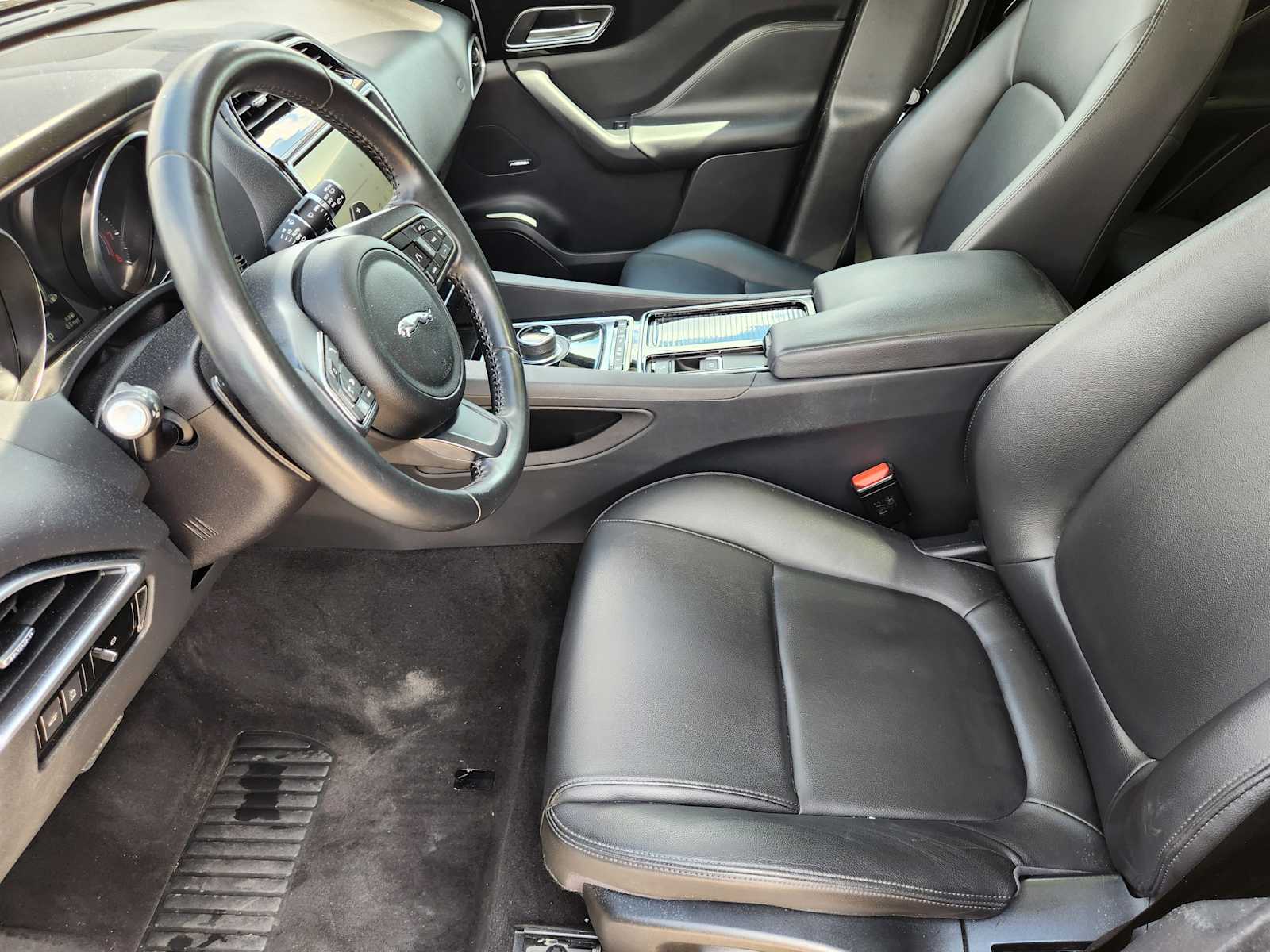Thumbnail: 2019 Jaguar F-Pace - 11