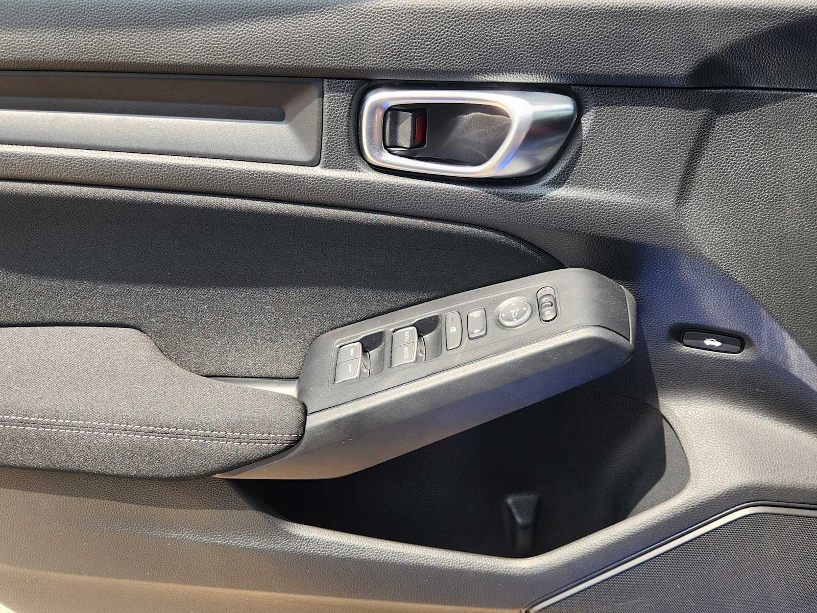 Thumbnail: 2024 Honda Civic - 29