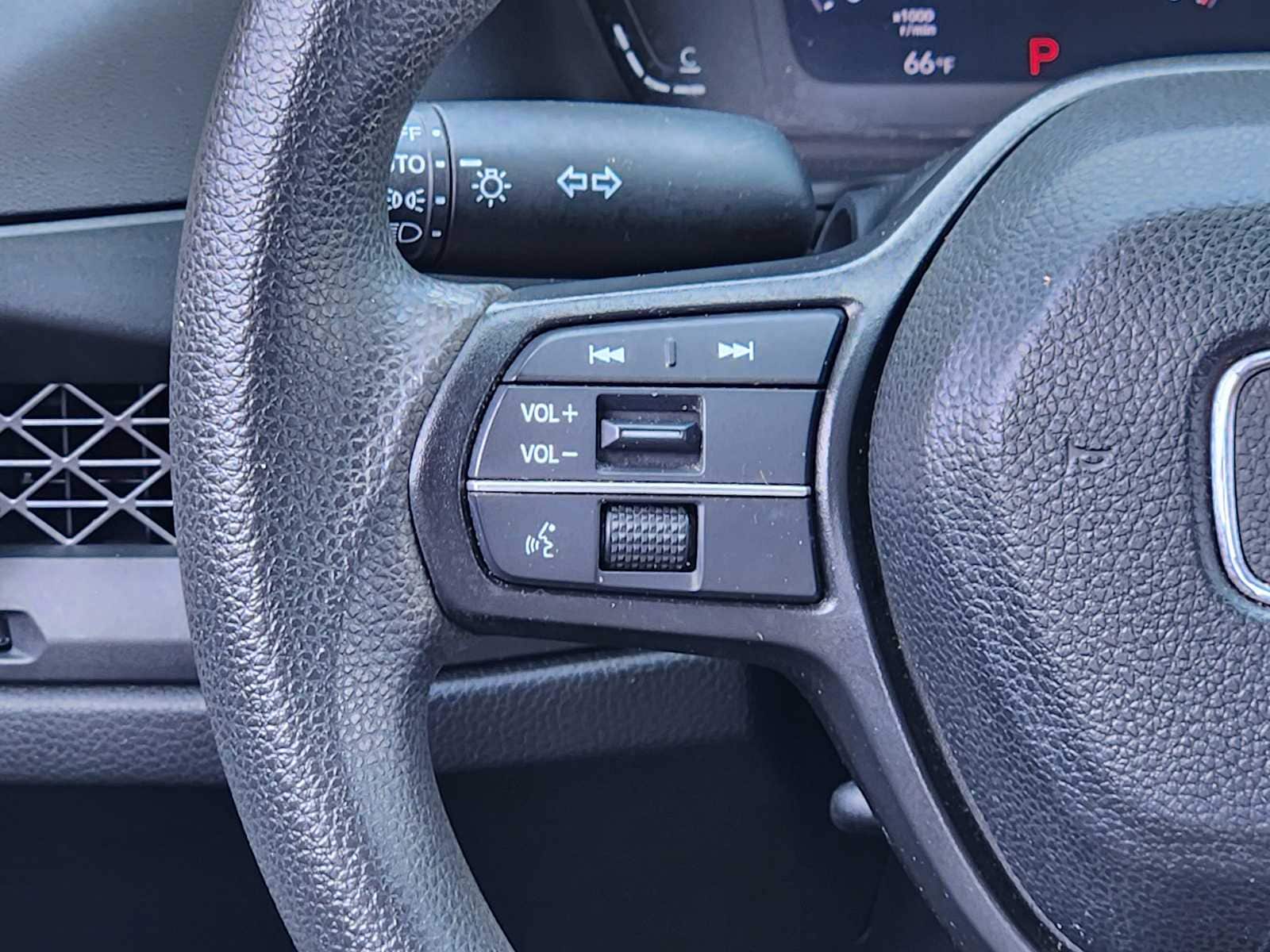 Thumbnail: 2024 Honda Accord - 32