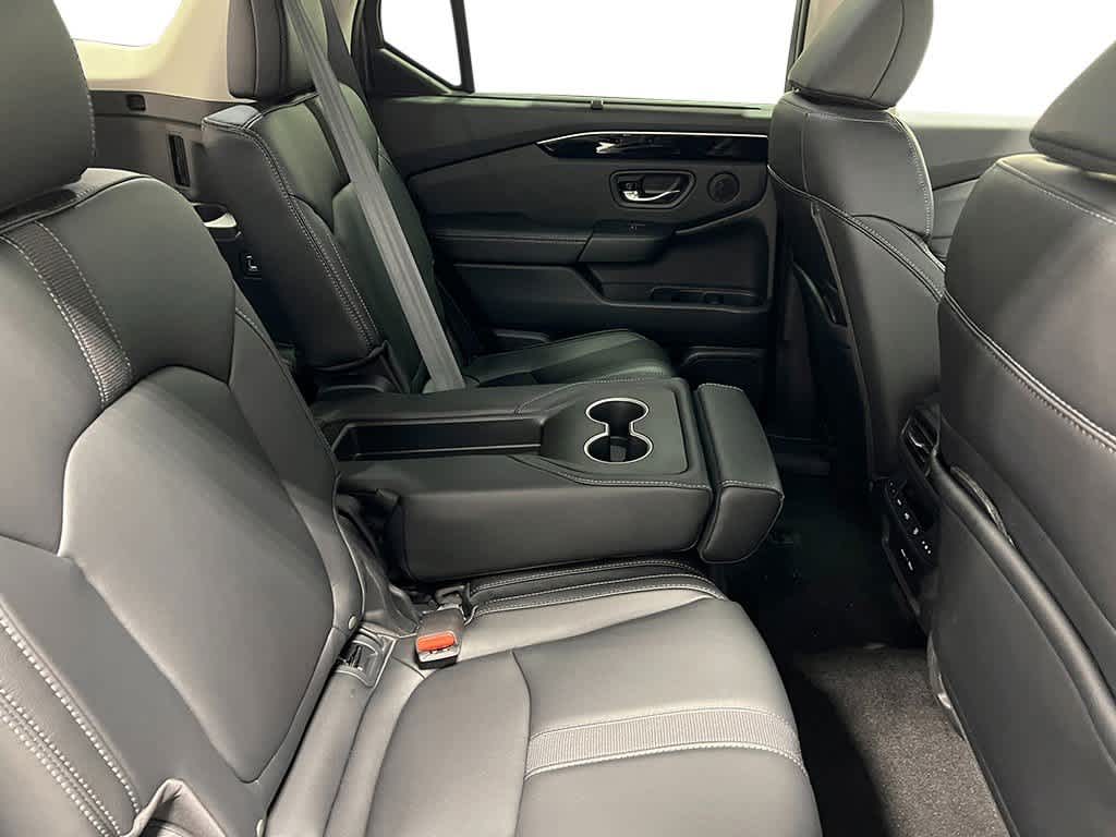 Thumbnail: 2025 Honda Pilot - 36