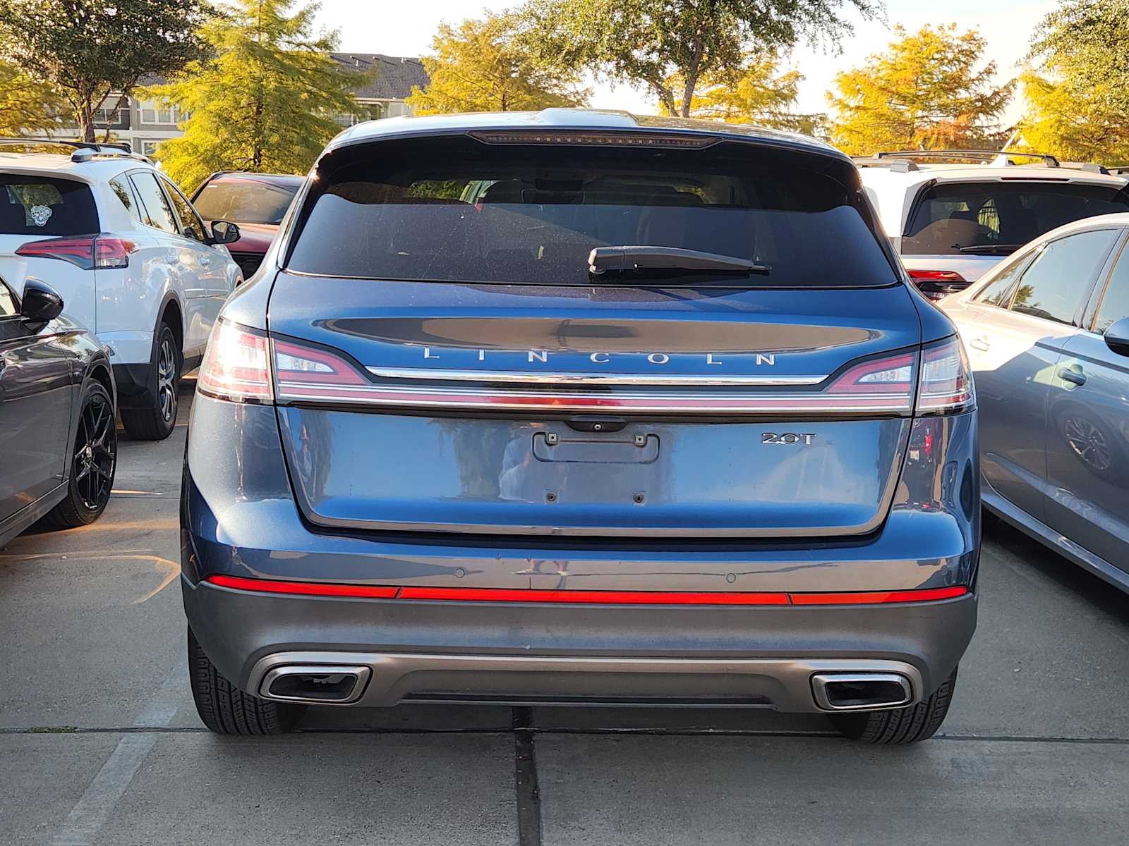 Thumbnail: 2019 Lincoln Nautilus - 5