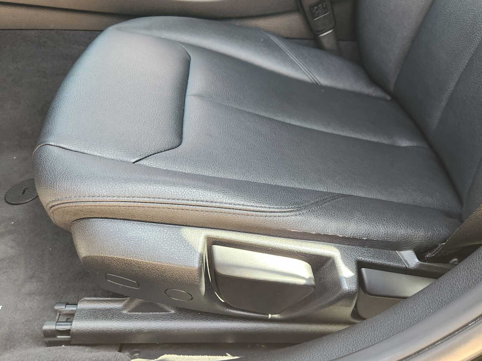 Thumbnail: 2017 BMW 3 Series - 30