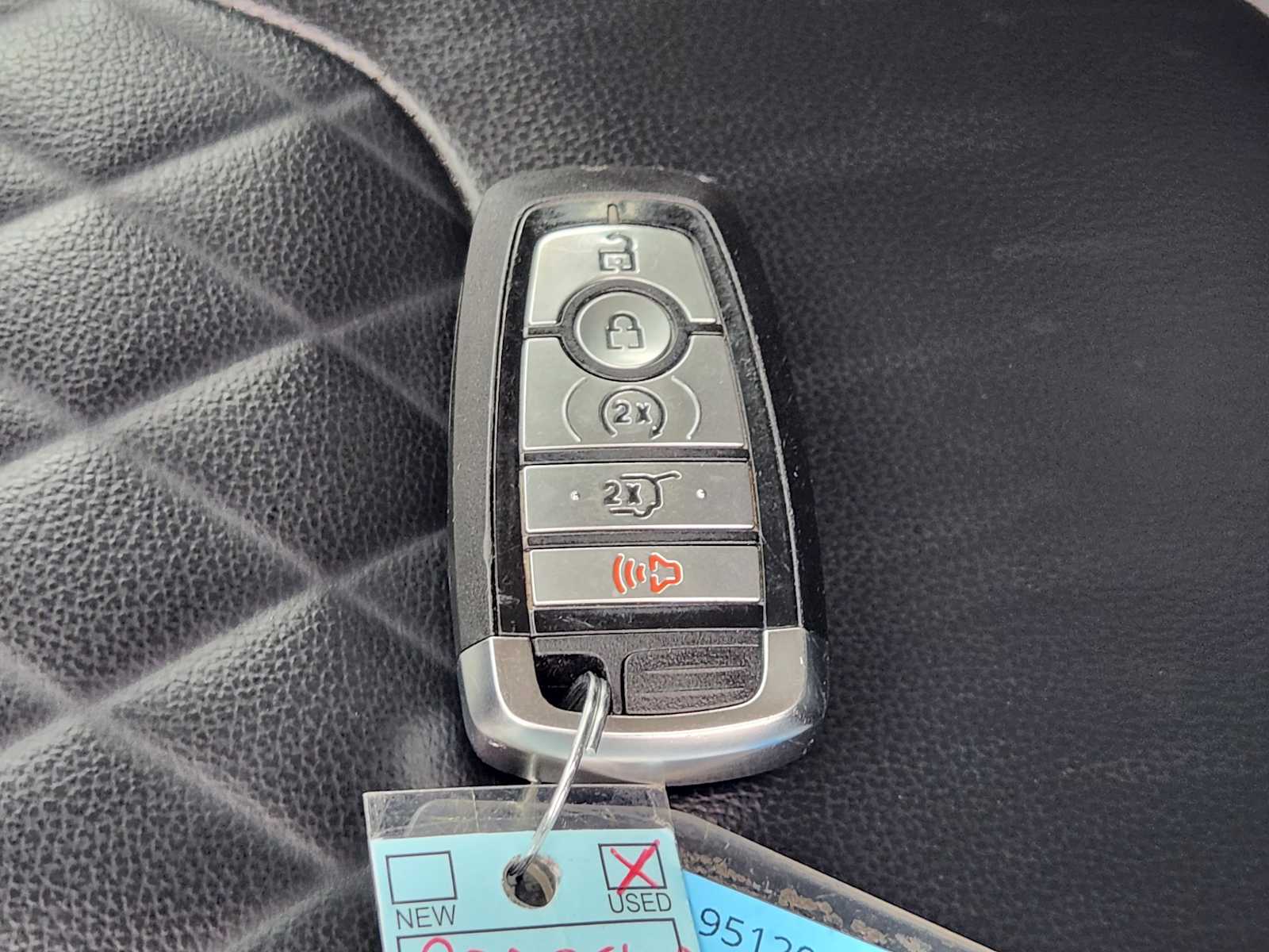 Thumbnail: 2024 Ford Edge - 20