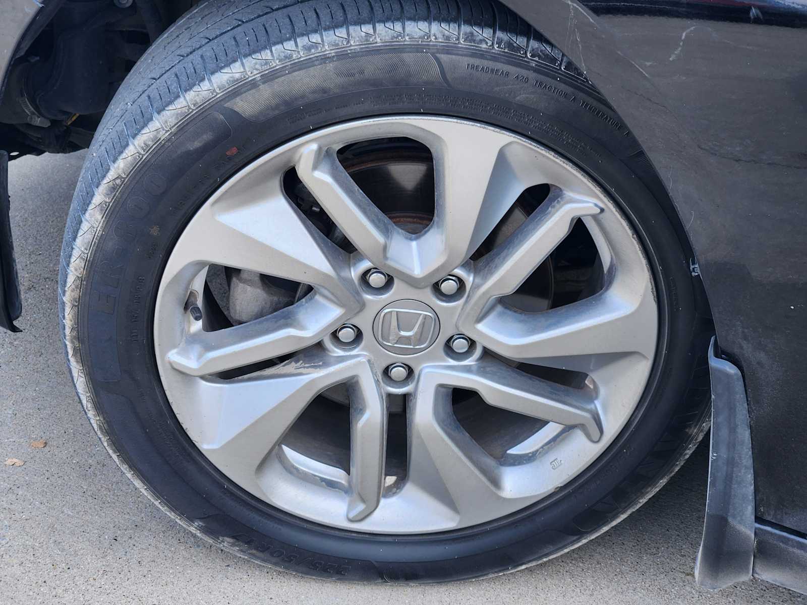 Thumbnail: 2019 Honda Accord - 11