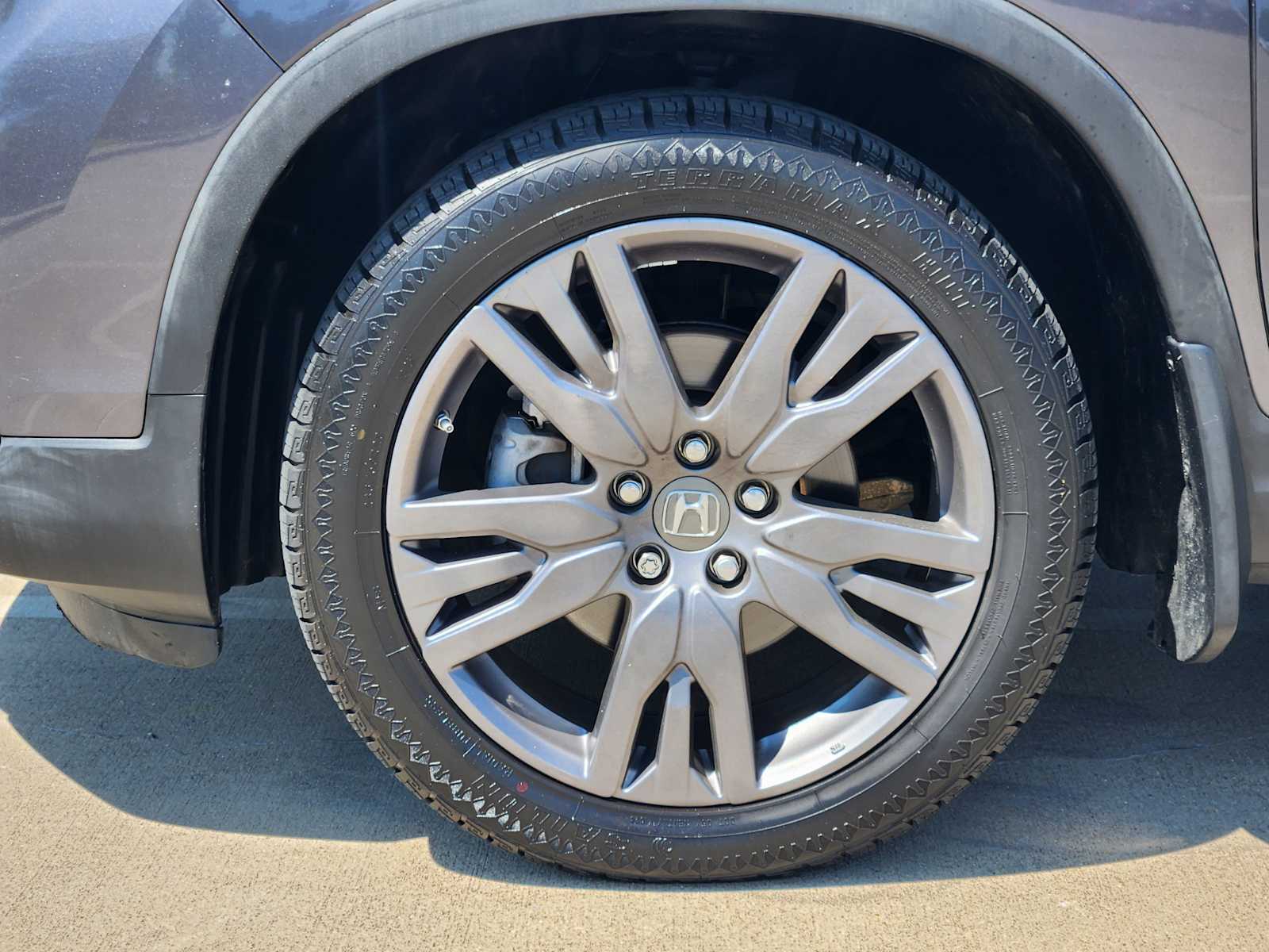 Thumbnail: 2019 Honda Passport - 22