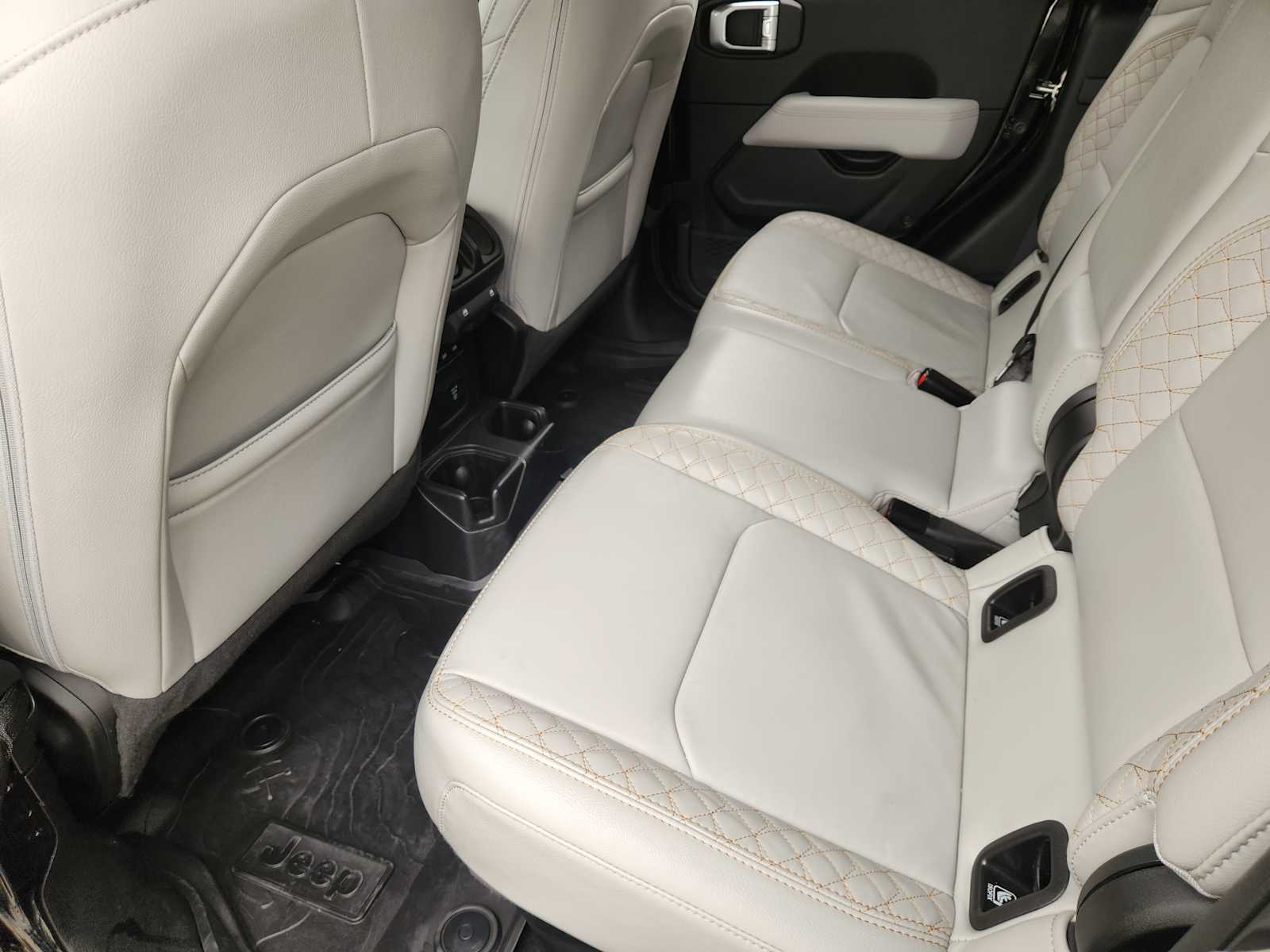 Thumbnail: 2023 Jeep Gladiator - 11