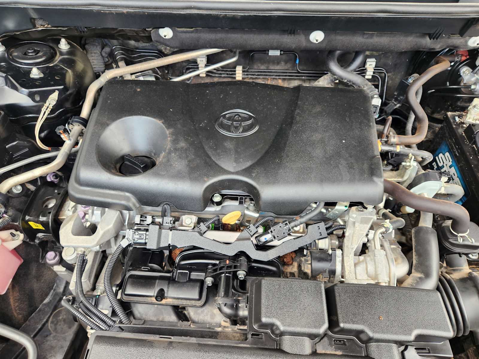 Thumbnail: 2021 Toyota RAV4 - 9