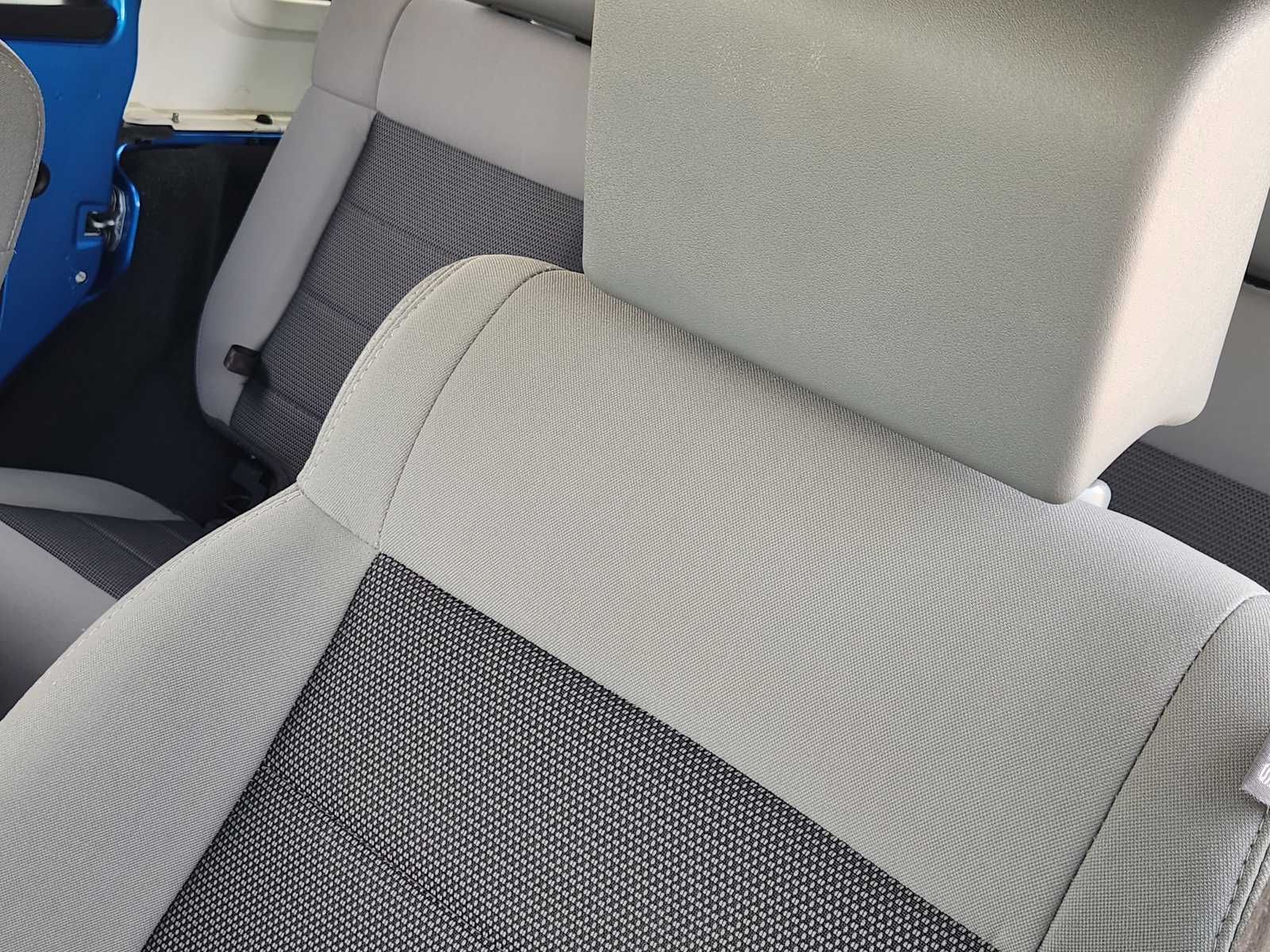 Thumbnail: 2010 Jeep Wrangler - 24